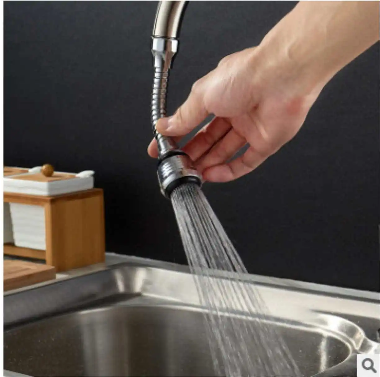 

Kitchen Sink Filter Extended Aerator Faucet Splash-Proof Rotatable Sprayer Water-Saving Extended Universal Spray Nozzle