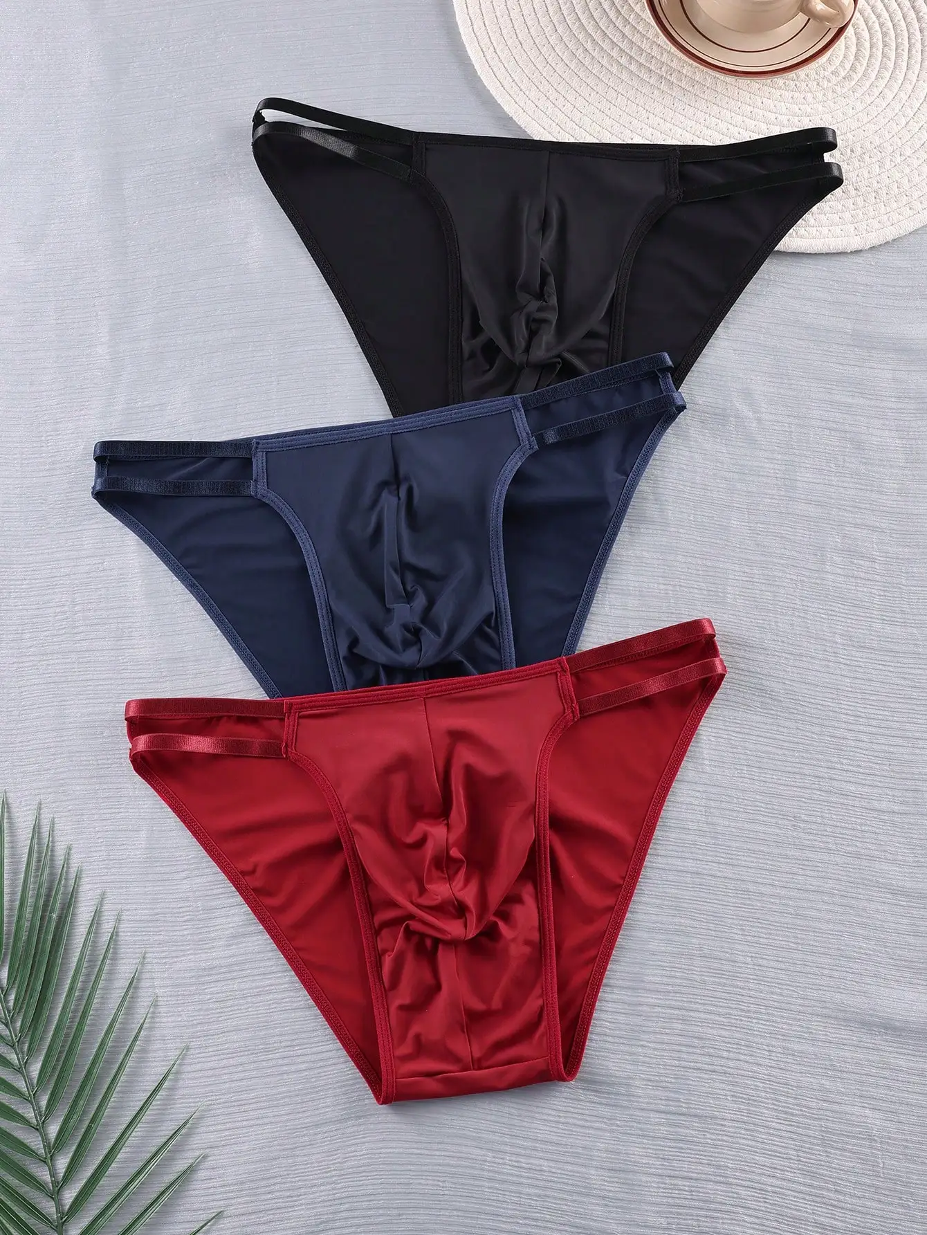 

Mens Solid Color Thong Briefs 3pcs Pack Casual Underwear
