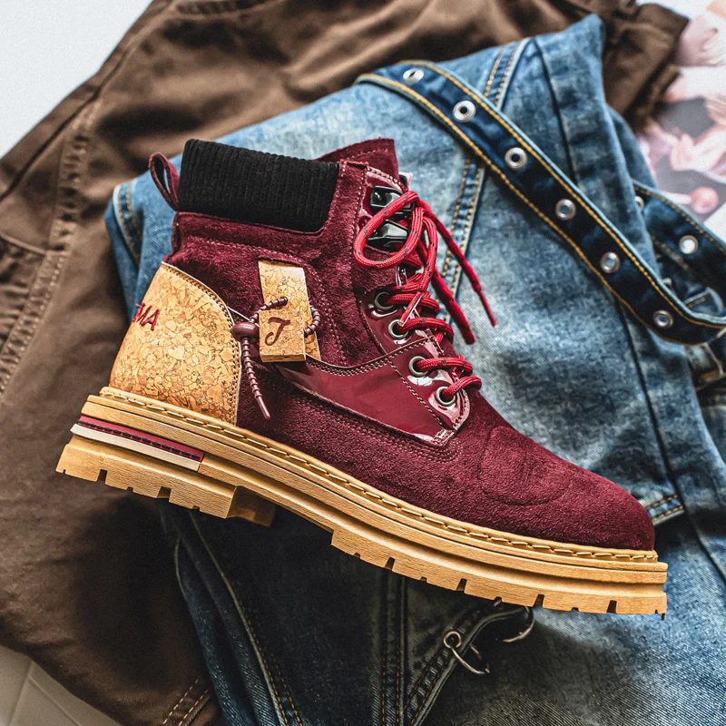 

Retro Red Suede Men's Boots Non-slip Outdoor Hiking Boots Men Work Boots Comfort Platform Motorcycle Boots Man botas masculino