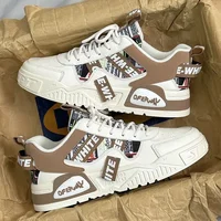 Baskets en cuir décontractées pour hommes, chaussures de Skateboard, de course en plein air, de sport, de randonnée, de Tennis, de luxe, nouvelle collection 2