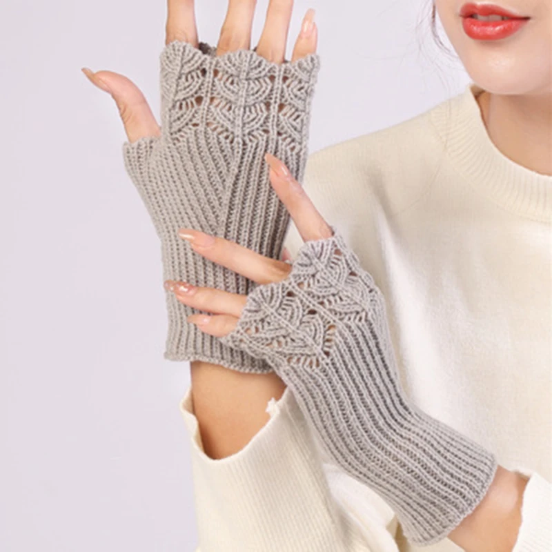 Women Winter Fingerless Gloves Warm Soft Wool Knitted Mittens Elegant Wrist Arm Hand Half Finger Elastic Short Gloves Guantes