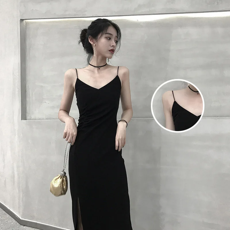 

Strap Dress With Bellflower And French Style Slimming Effect, New Summer Retro Slit Style, With A Base Black Skirt Underneath