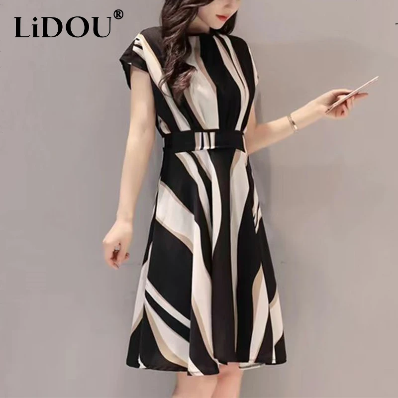 Summer New Elegant Fashion Vintage Striped Printing Waist Vestidos Women Temperament A-linedress Female Short Sleeve Midi Robe