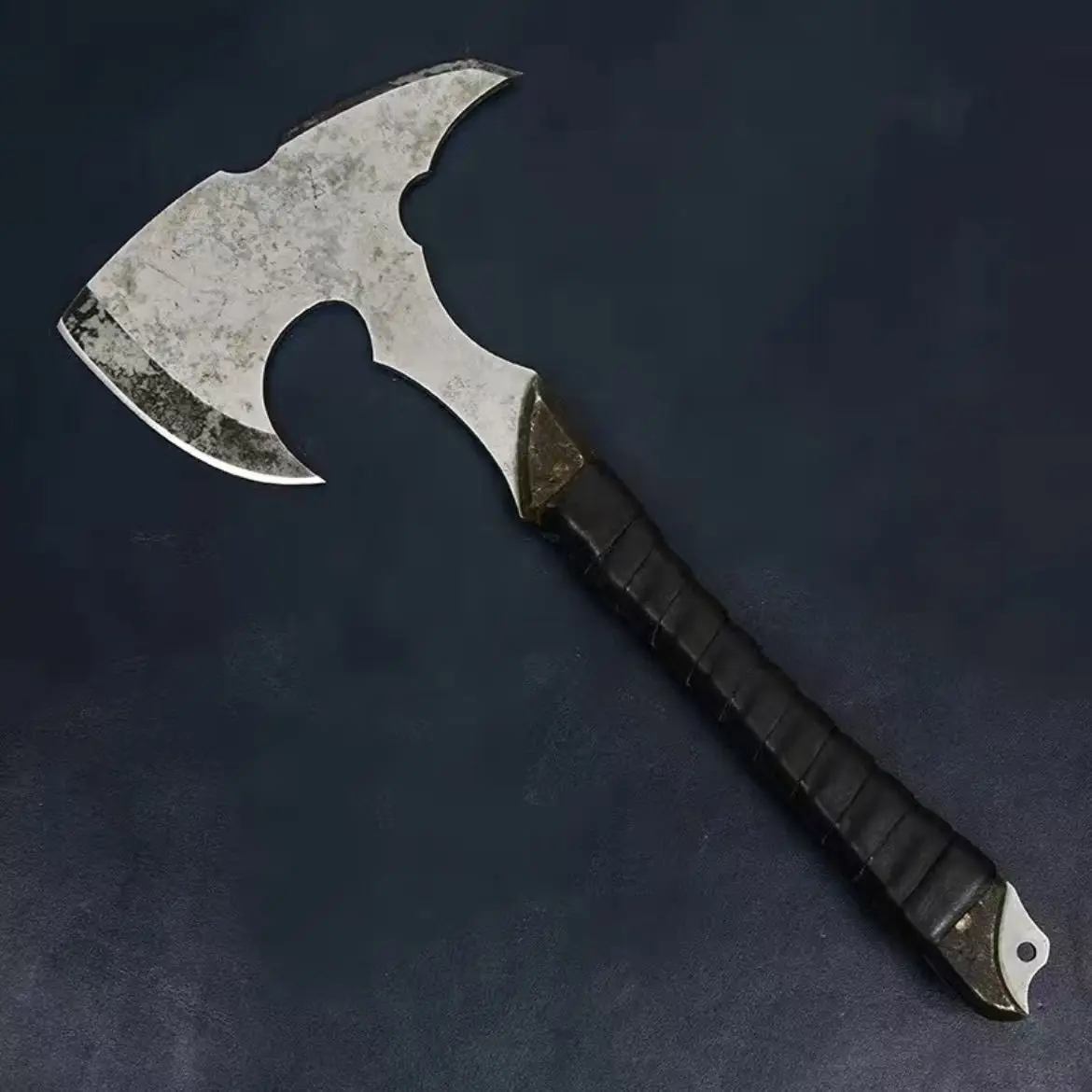 

Outdoor Camping Portable Forging Niman Axe Camping Battle Axe Chopping Wood Durable Hand Forging Hand EDC Axe