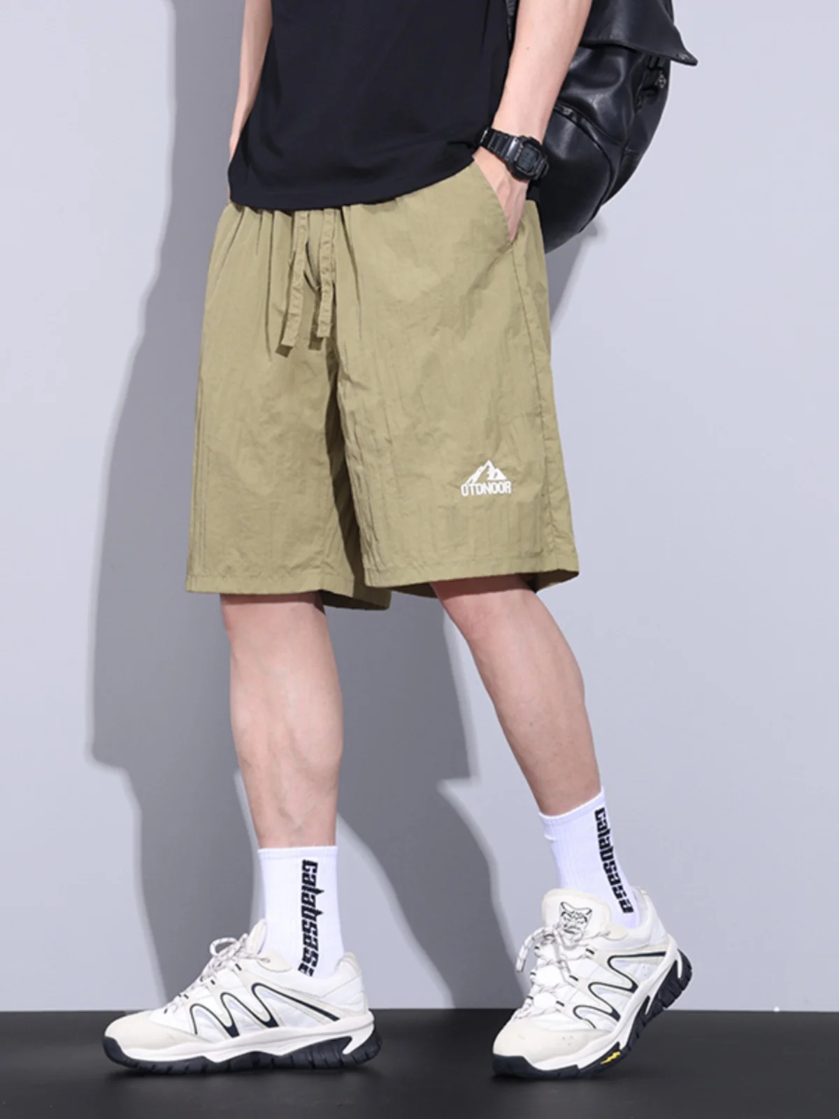 

Ice Silk Thin Casual orts Men's Summer Trendy Brand Qui Dry Sports Pants Outdoor Wear Straight Leg Five-Quarter Mid-Pants