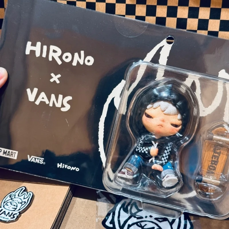 Hirono Vans Series Limited Edition Anime Figure Modle Decoration Collectible Model Toy Display Desktop Figurine