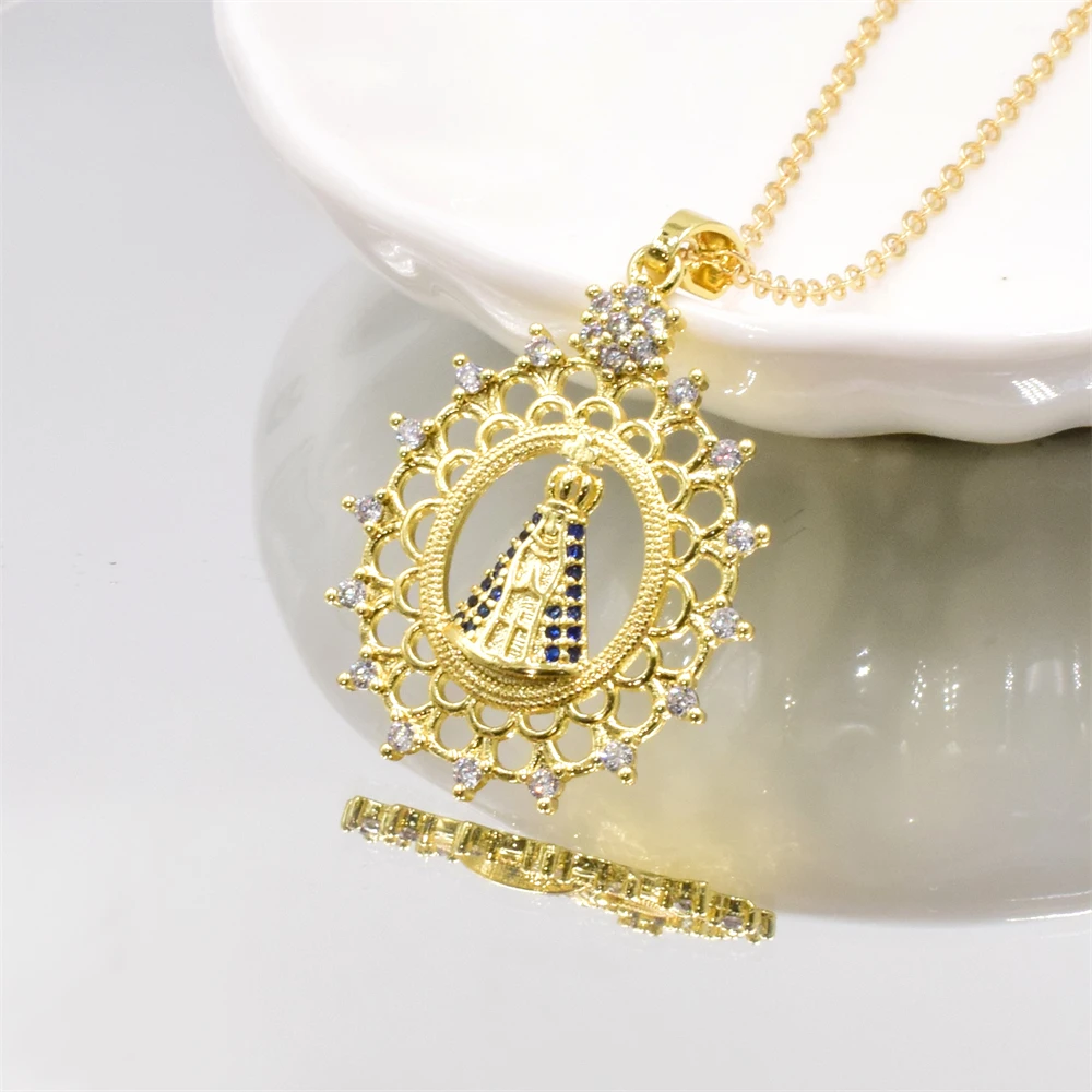 AILINFA New Hollow Design Copper CZ Zircon Virgin Mary Necklace Ladies Gold Plated Guadalupe Necklace Religious Faith Jewelry