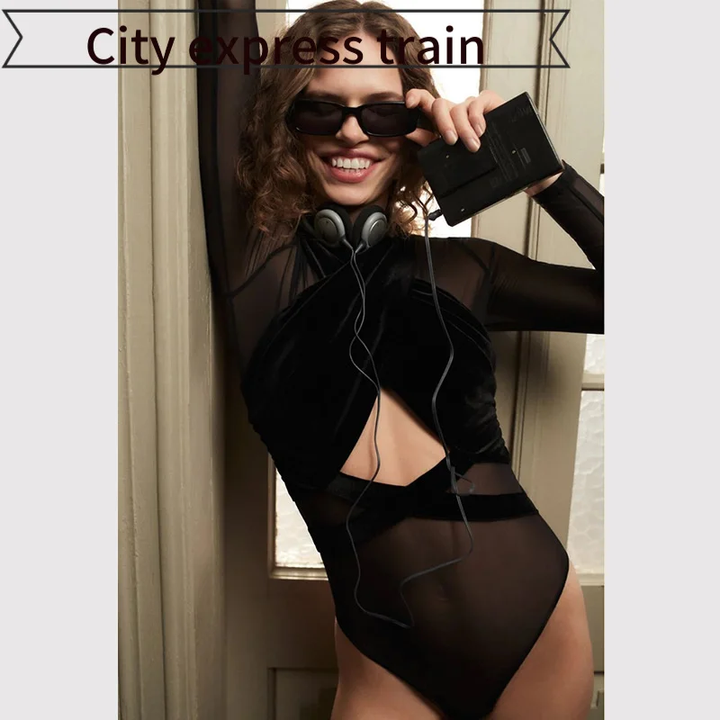 

Сексуальный бархатный топ с вырезами и ультратонкие брюки с высокой талией (5 дюймов) для женщин, модная коллекция Весна 2024