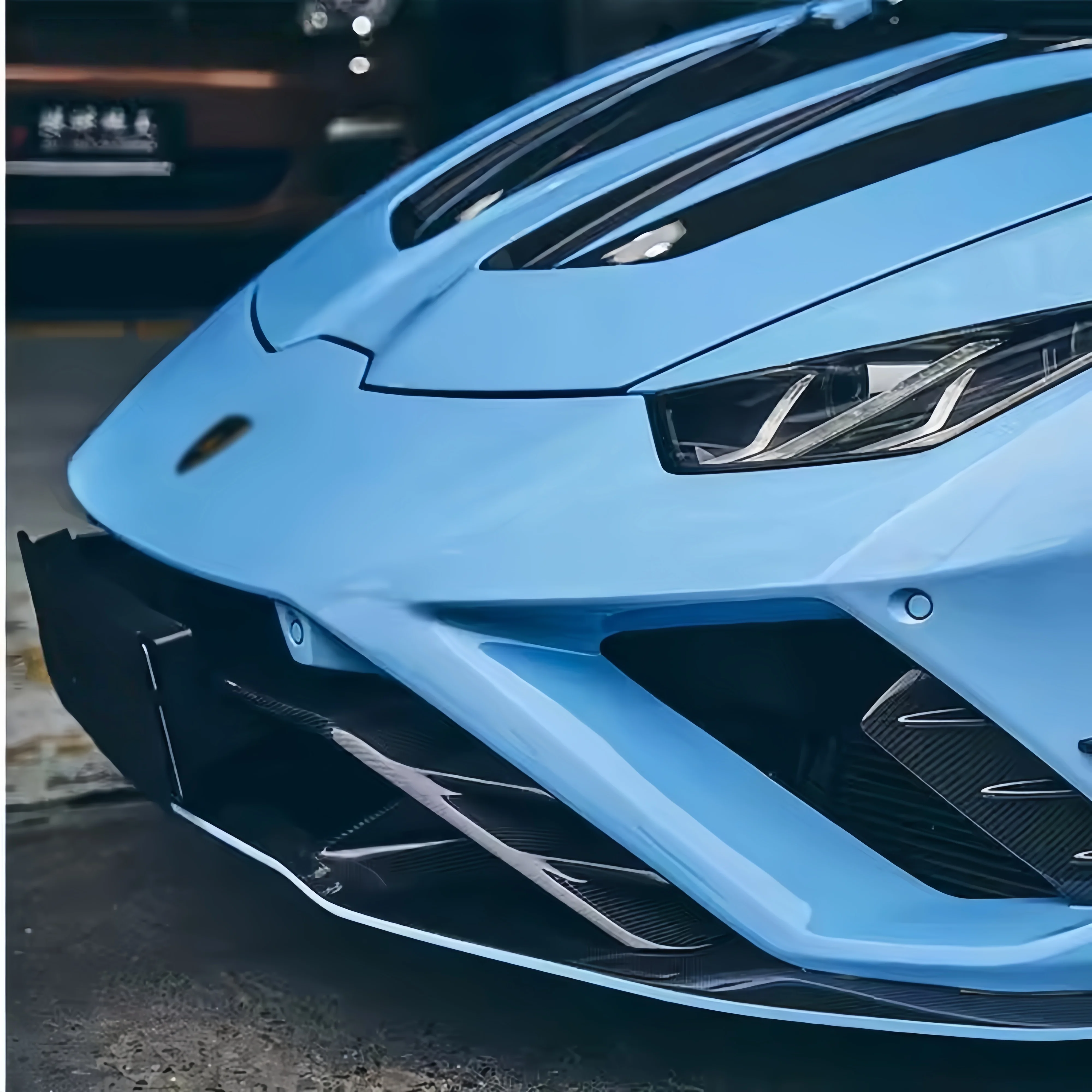 

Suitable for Lamborghini Huracan EVO Upgraded and Modified New Product PK Style Dry Carbon Fiber Front Lip Front Shovel