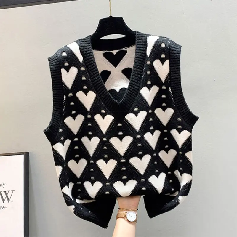 2024 Autumn/Winter New Knitted Vest Women\'s Pullover Sleeveless Sweater Korean V-neck Loose Age Reducing Vest