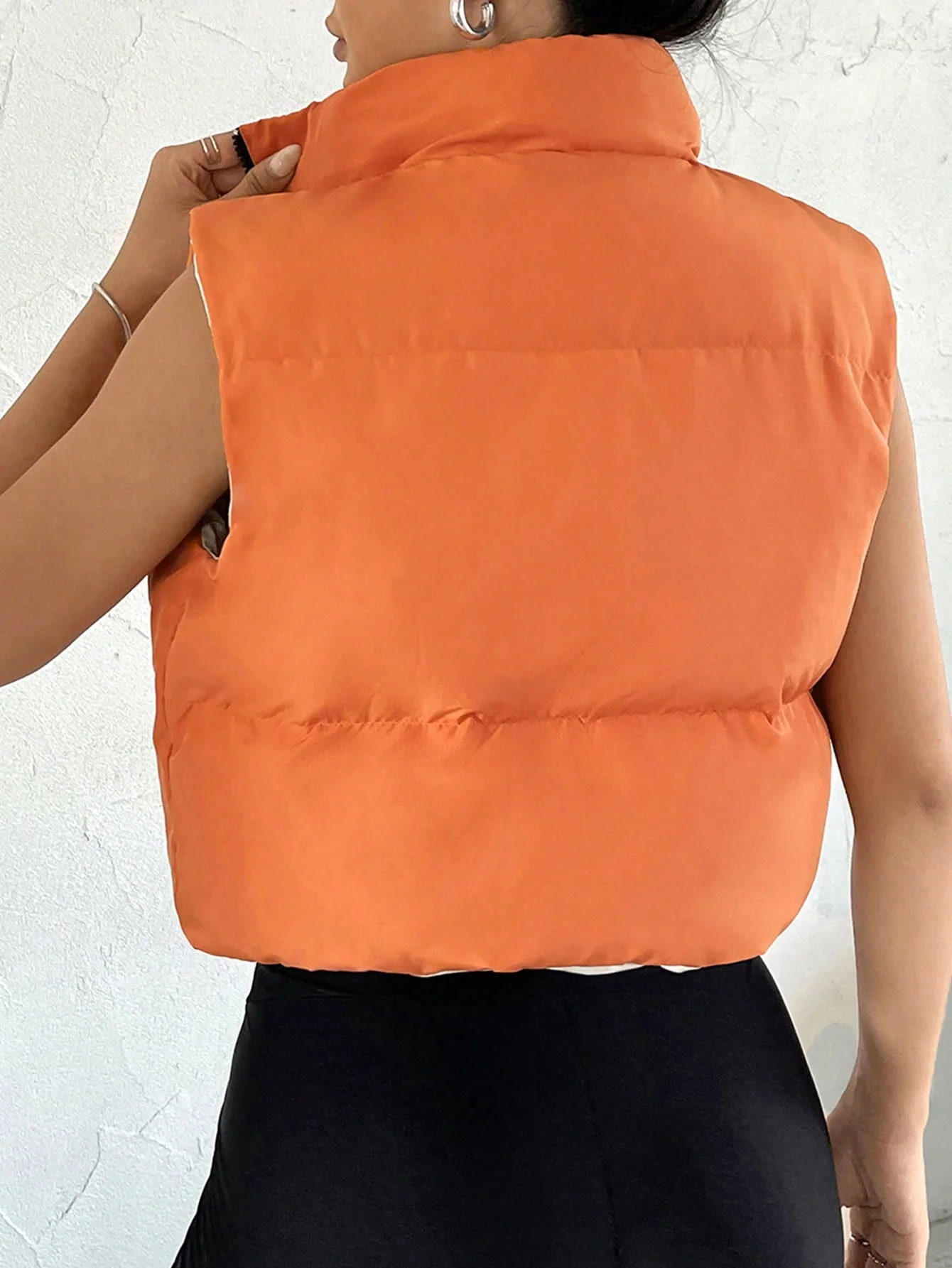 سترة قصيرة كاجوال وعصرية ومتعددة الاستخدامات مبطنة بالقطن مع ياقة واقفة وسترة سميكة