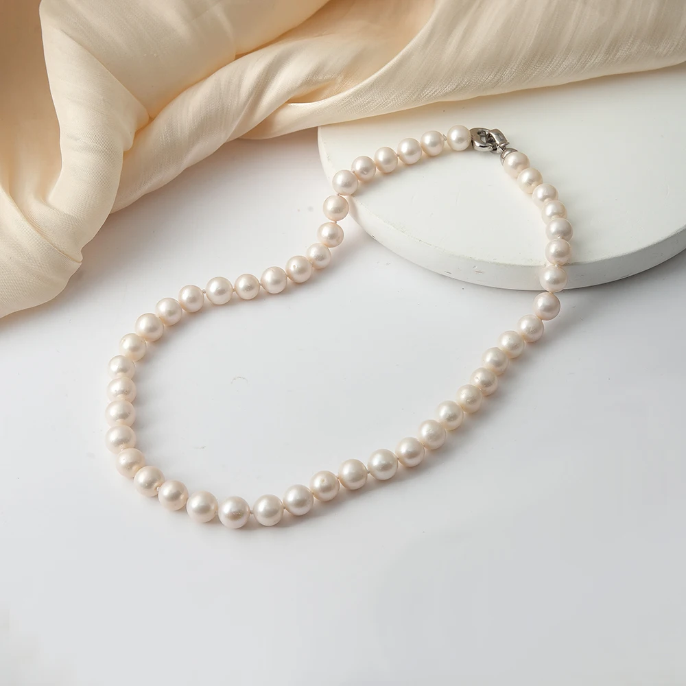 

9-10mm Round Pearl Necklace White Color Genuine Natural Pearls Beaded for Women Birthday Jewelry Gift Toggle Clasp