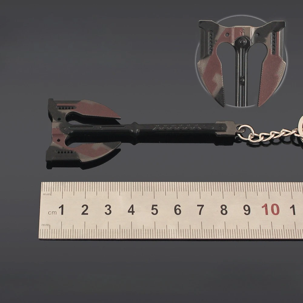 9 cm/3.54in Arena Breakout Game Randapparatuur Samurai Zwaarden Double Edged Battle Axe Metalen Hanger Legering Sleutelhanger Soldaat Wapens