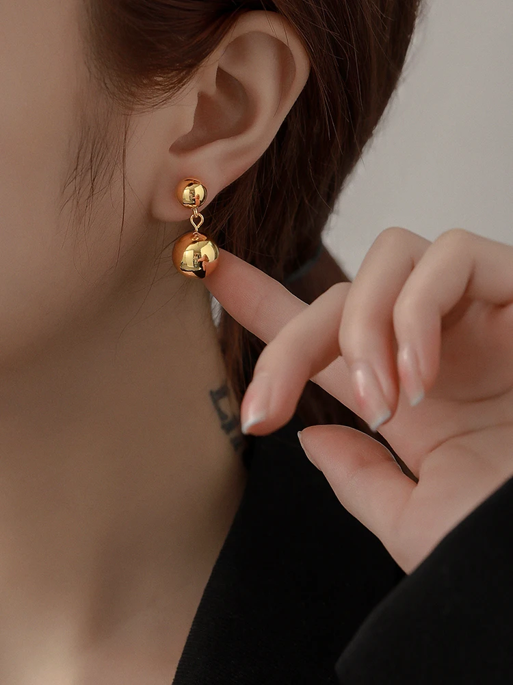 European and American Simple Design Bright Round Ball Earrings Female Gold Color Luxury Fashion High-grade Jewelry Accessories