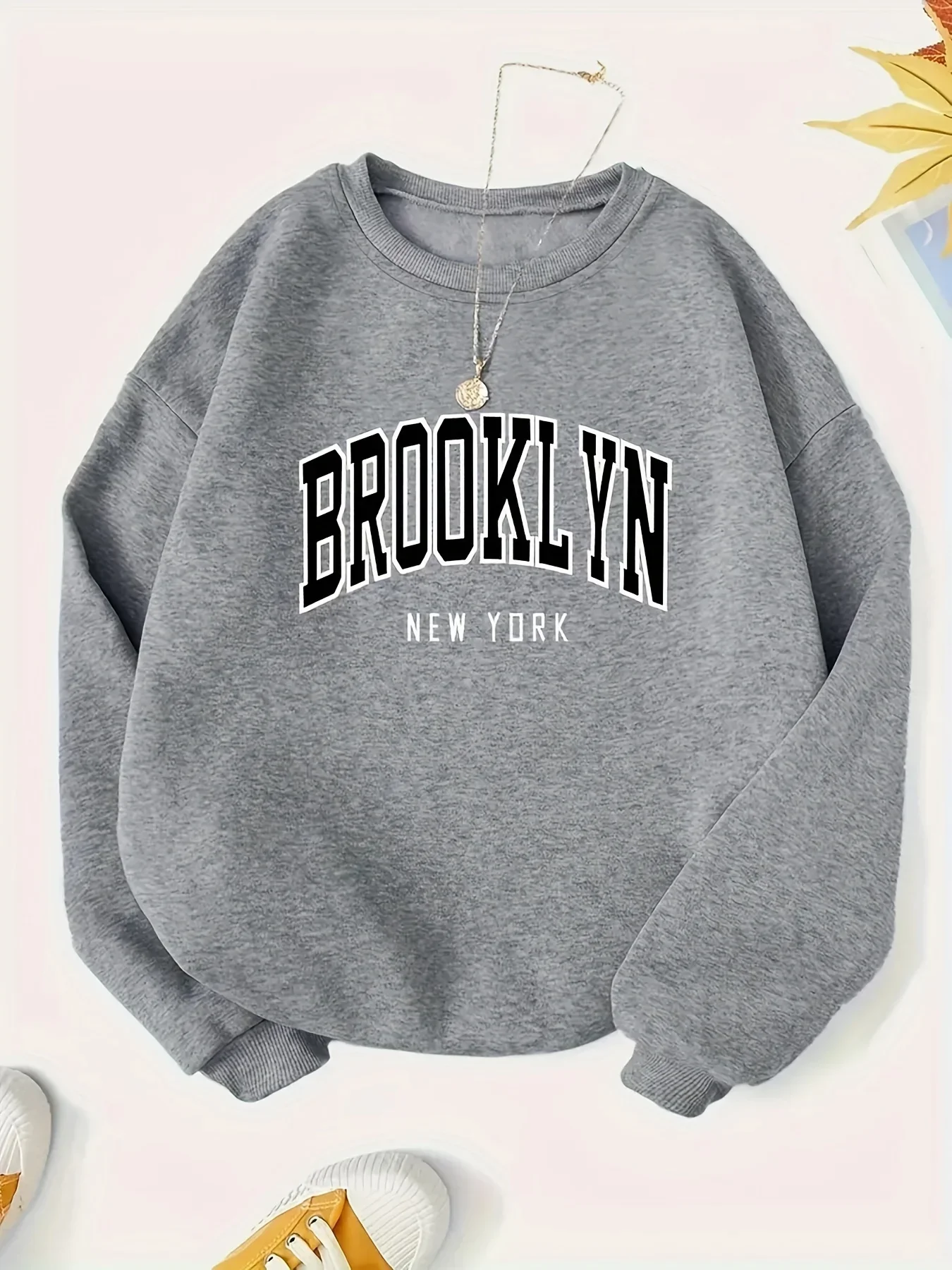 Plus Size 2025 Women's Casual BROOKLYN Print Pullover Sweatshirt Long Sleeve Round Neck Regular Fit Autumn Winter Women Clothing