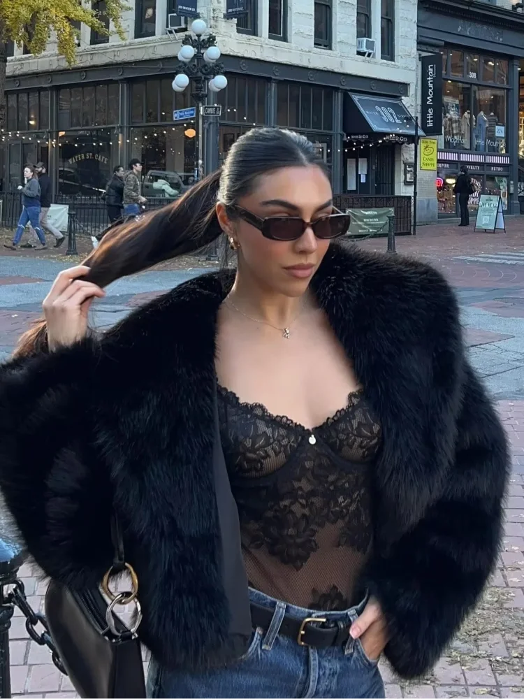 Pluizige reverskraag oversized vrouw nepbontjas mode effen volledige mouwen losse korte jas 2025, nieuwe winter hoge streetwear