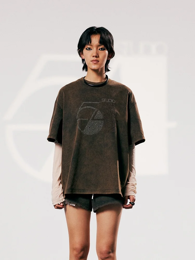 

Ретро-футболка с вышитыми стразами и надписью, свободного кроя, женская, летняя, новая, из чистого хлопка, с круглым вырезом, повседневный топ