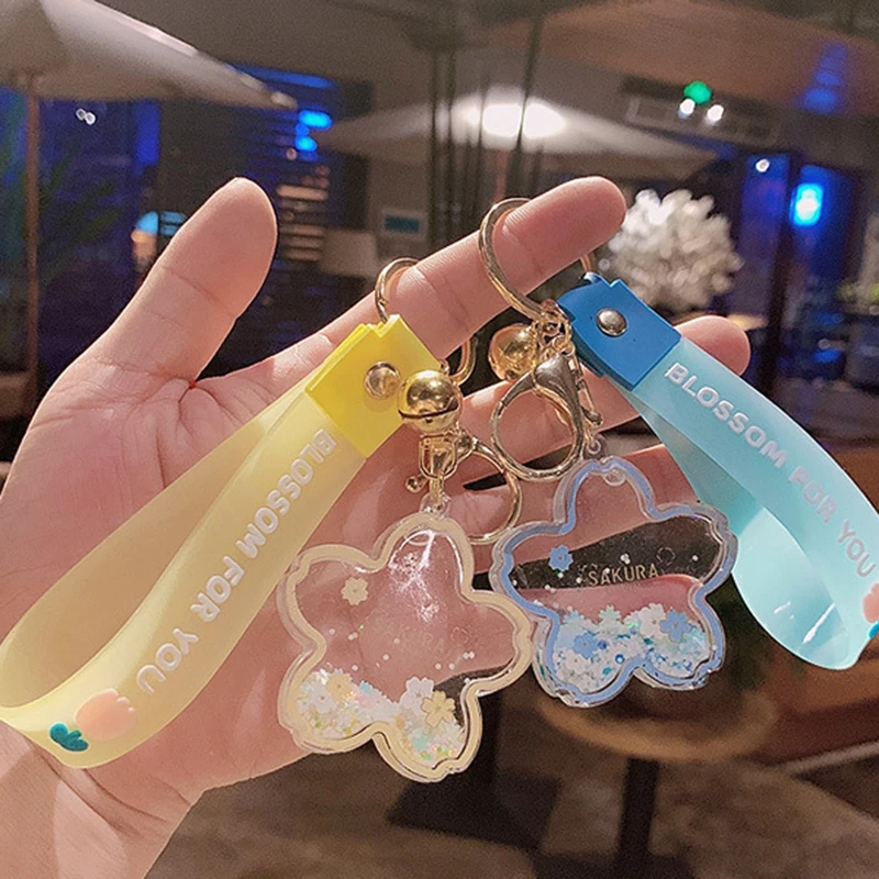 Fashion Flower Type Quicksand Hourglass Sakura Bottle Key Chain Girl Bag Pendant Cartoon Cherry Blossom Sequins Liquids Keychain