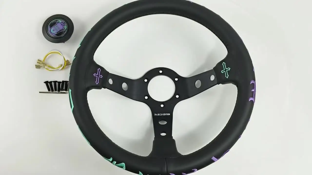 320mm LikeWise Pablo Edition スポーツステアリングホイール