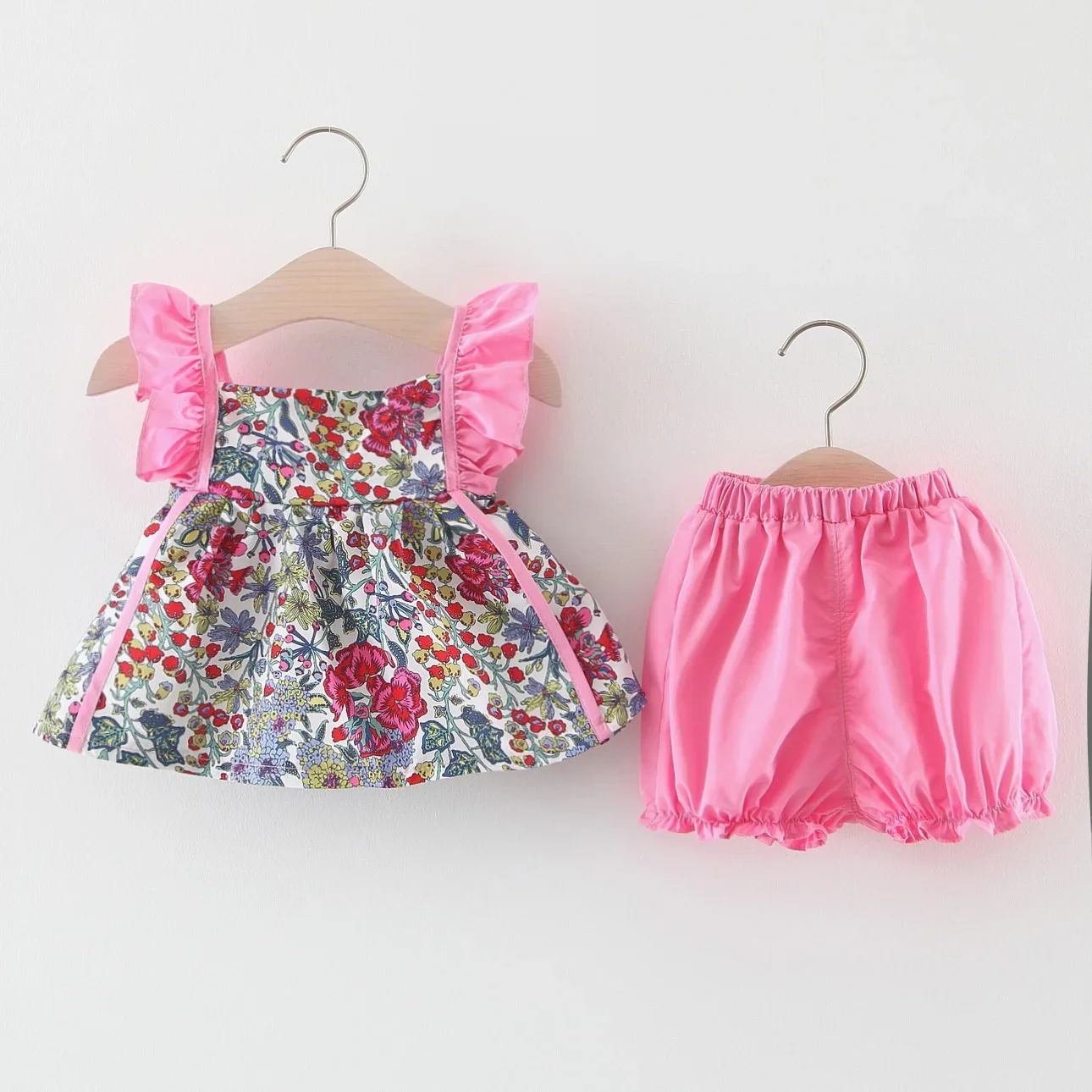 Girls Summer New Set Sleeveless Strap Fragmented Flower Top+PP Pants Two Piece Set Suitable for 0-3 Year Old Babies