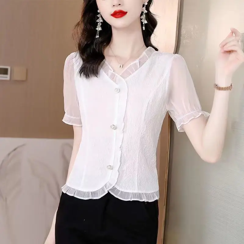 

Elegant and Beautiful Women's Summer New Short Sleeved Blouse Fashionable Temperament Chiffon Shirt