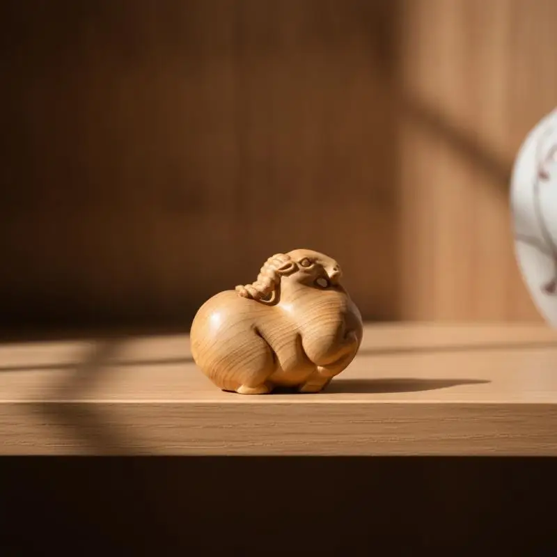 Traditional Wooden Carving Zodiac Sheep Figurine Cute Lamb Statue Ideal Gift for Elders Home Desktop Ornament