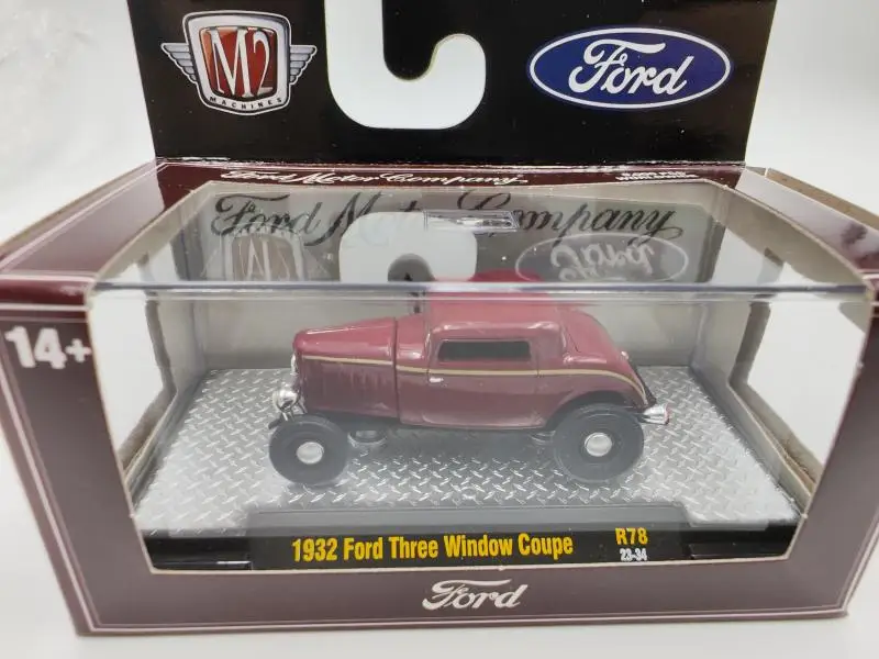 M2 Machines  1:64 1932 ford three window coupe Collection die cast alloy car model decoration gift