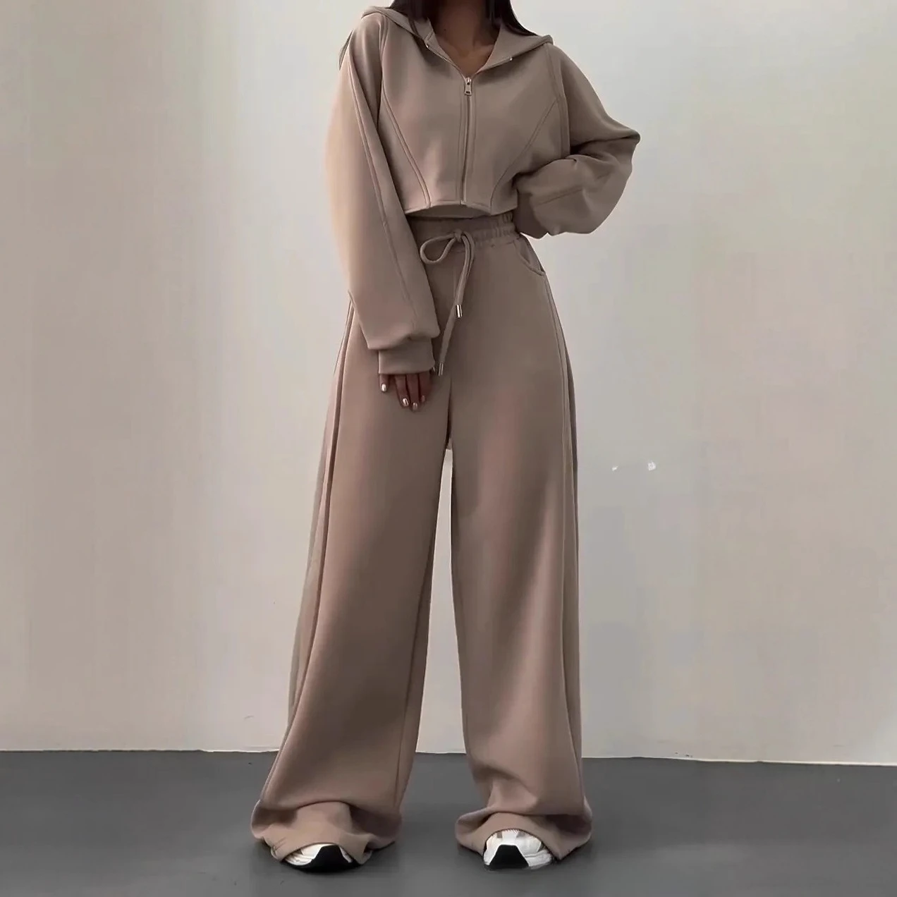 

2025 Autumn and Winter Women's Hooded Patchwork Jacket Pants Casual Commuter Suit