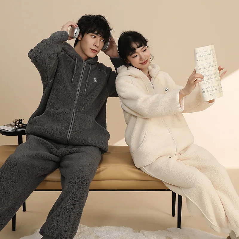 Couple's Winter Pajamas Thickened Fluffy Sleepwear Home Clothes Set for Men And Women Warm Polyester Fabric Long Sleeve Hoodie