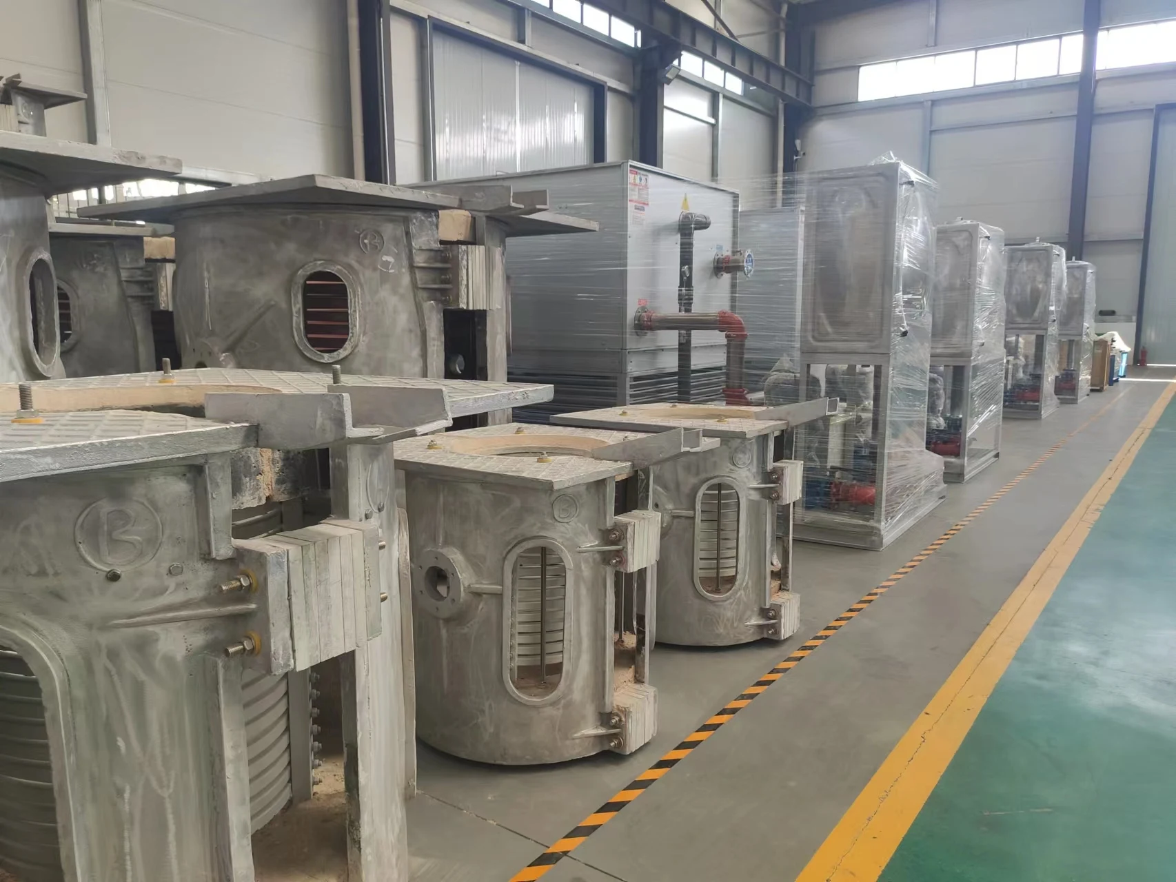 2000 degrees industrial iron copper aluminum melting foundry electric induction melting furnace for sale