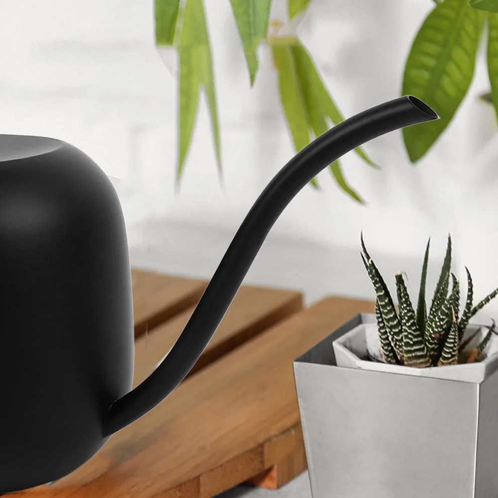 1.2L Metal Watering Can Long Neck Spout No Spill Long Spout Watering Can Precise Pouring Balanced Grip