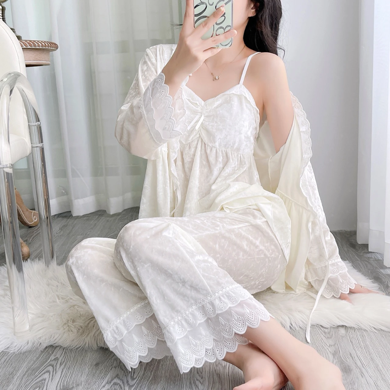 Sweet Velvet Pajamas Women Spring Autumn Court Nightgowns for Vintage Lolita Sleepshirts Set