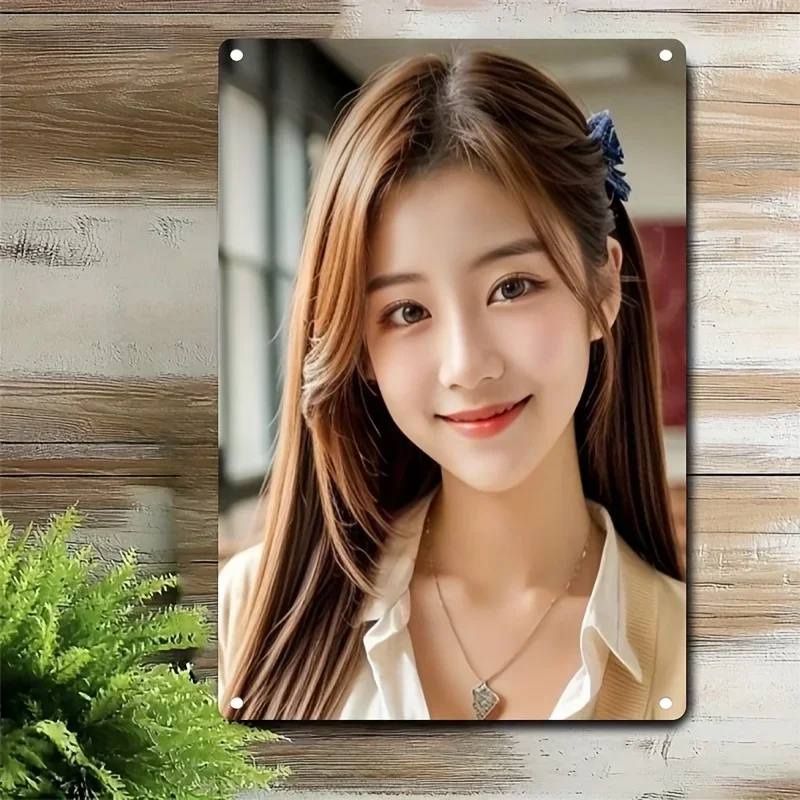 2D Metal Wall Sign, Korean Style Plaque, Smiling Girl Short Hair Large Eyes Art, Home Cafe Bar Wall Decor, Vintage Gift