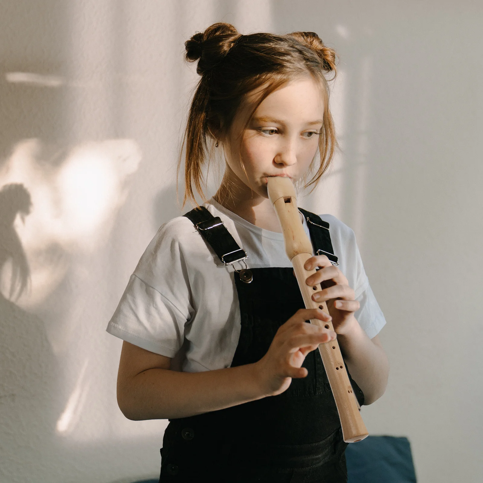 

Soprano Wood Clarinet 8 Hole Design for Kids and Beginners Professional Sound Portable Lightweight Instrument for Early Music