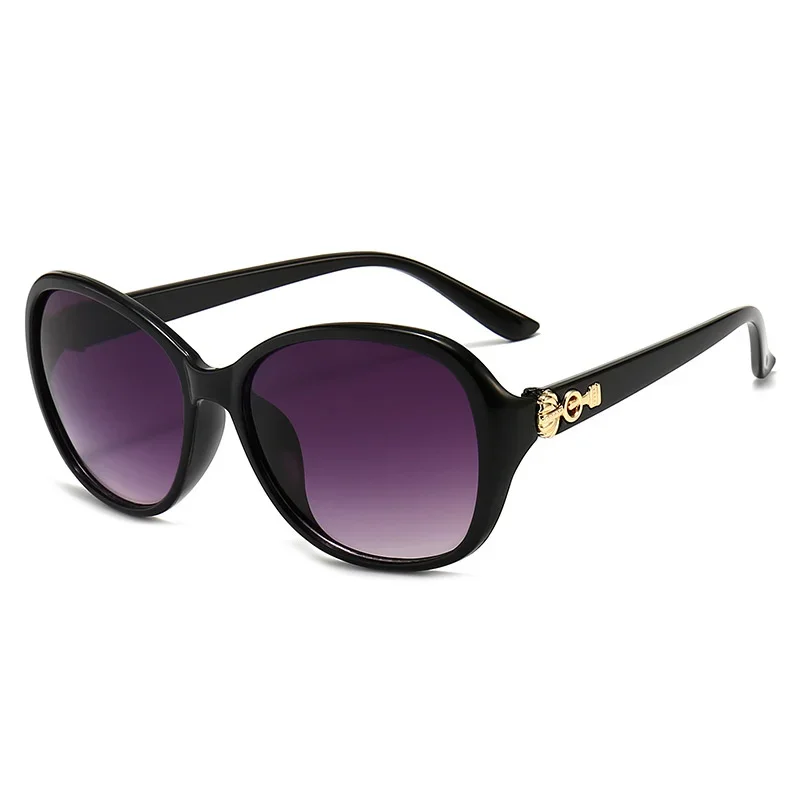 نظارات شمسية جديدة للنساء نظارات شمسية باللون الأحمر الصافي Tiktok INS مع حماية كلاسيكية من الأشعة فوق البنفسجية