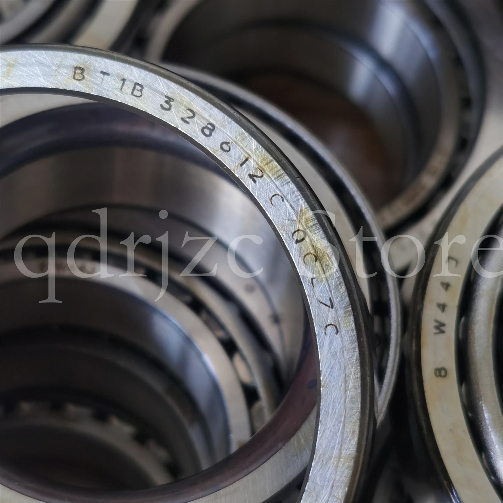 tapered roller bearing BT1B328612C/QCL7C 41mm X 68mm X 17.5mm