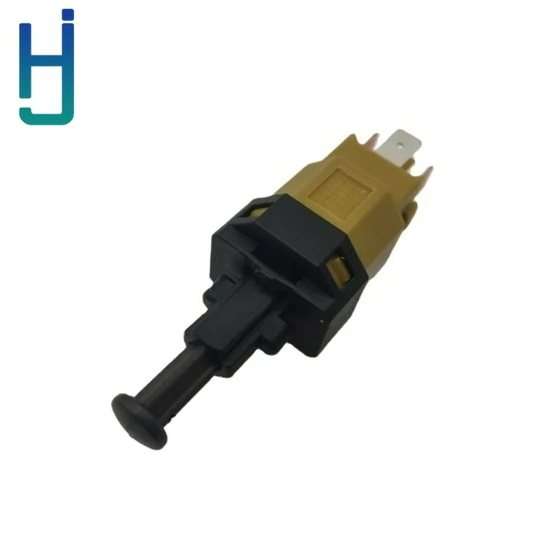 

S18-3720030 Foot Brake Switch For Chery Arrizo 3 5 Tiggo Qq E3 E5 X1 G5 A3 A5