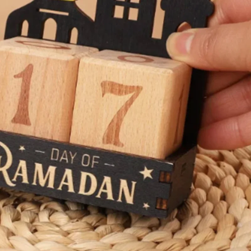 Creative Wooden Moon Calendar Decoration Fashionable Home Desktop Decoration Beautiful Simple Durable Calendar Components Gifts