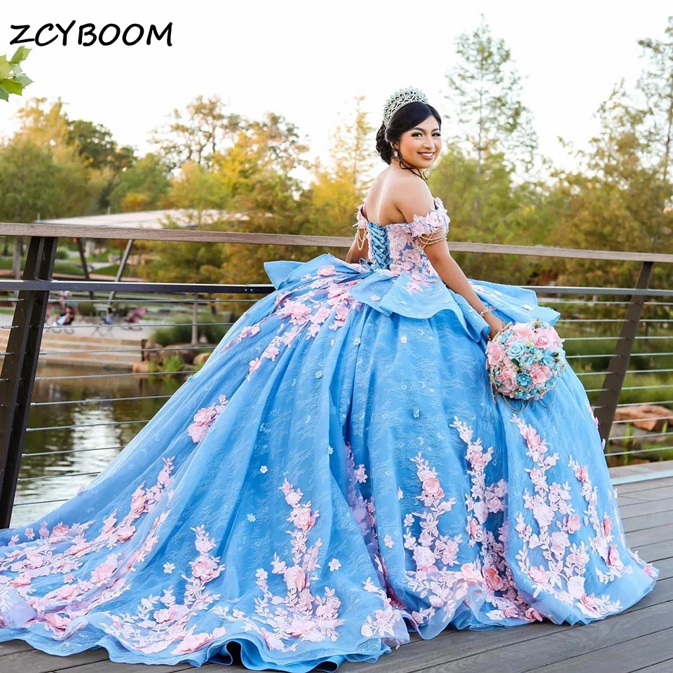 

Sky Blue Off Shoulder Flowers Appliques Ball Gown Quinceanera Dresses 2024 Princess Sparkly Beading Sweet 16 Vestidos De 15 Años