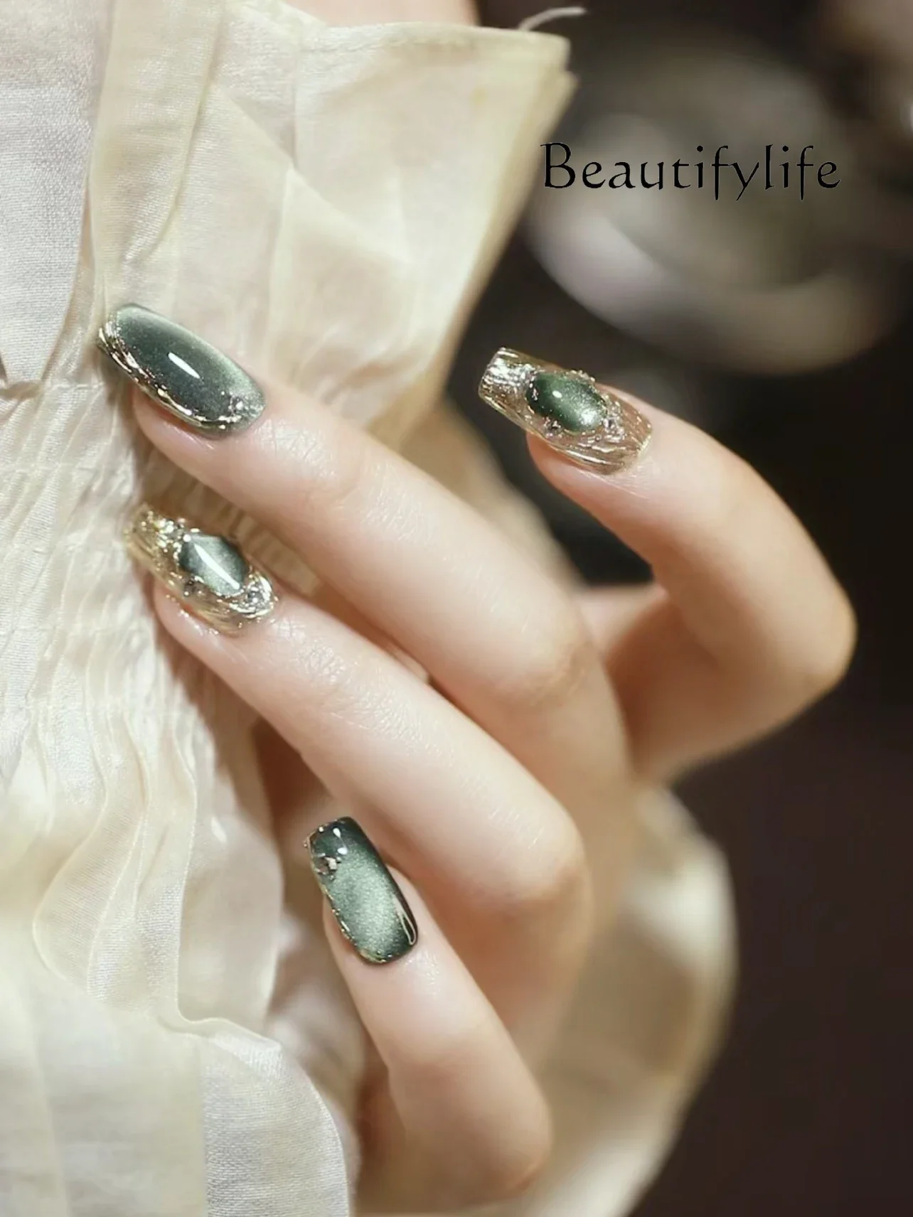 

Light luxury exquisite green gentle new nail art finished product manual detachable wearable nail