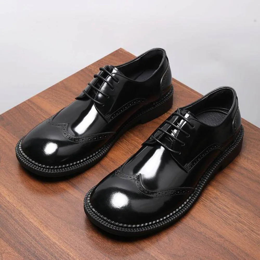

Premium Glossy Genuine Leather Brogue Shoes for Men Wide Cut Fashion Big Toe Cap Business Formal Casual Mens Leather Shoes