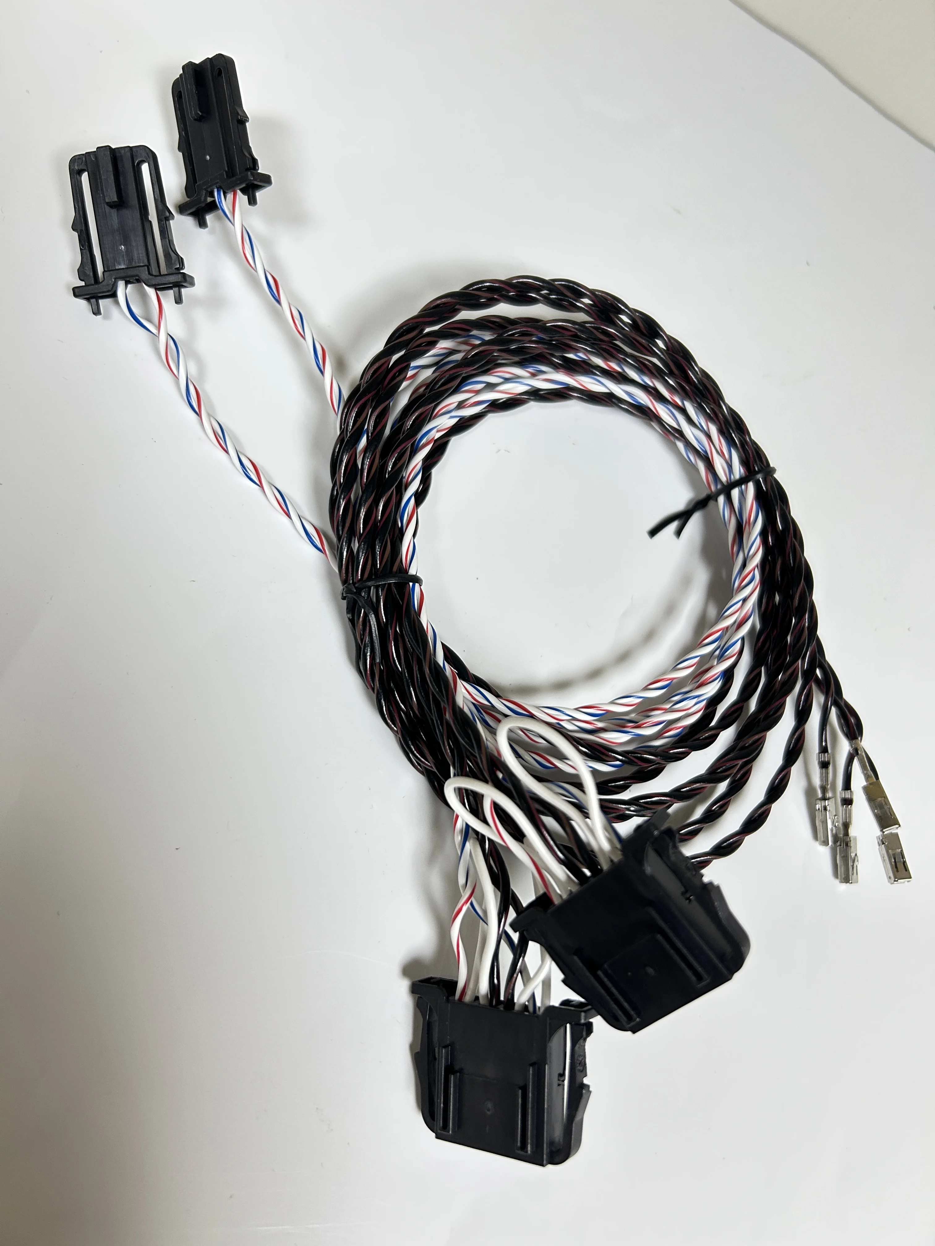 Rear speaker wiring harness for Gol f 6 Gol f 7, with the addition of high and low frequency wiring harnesses