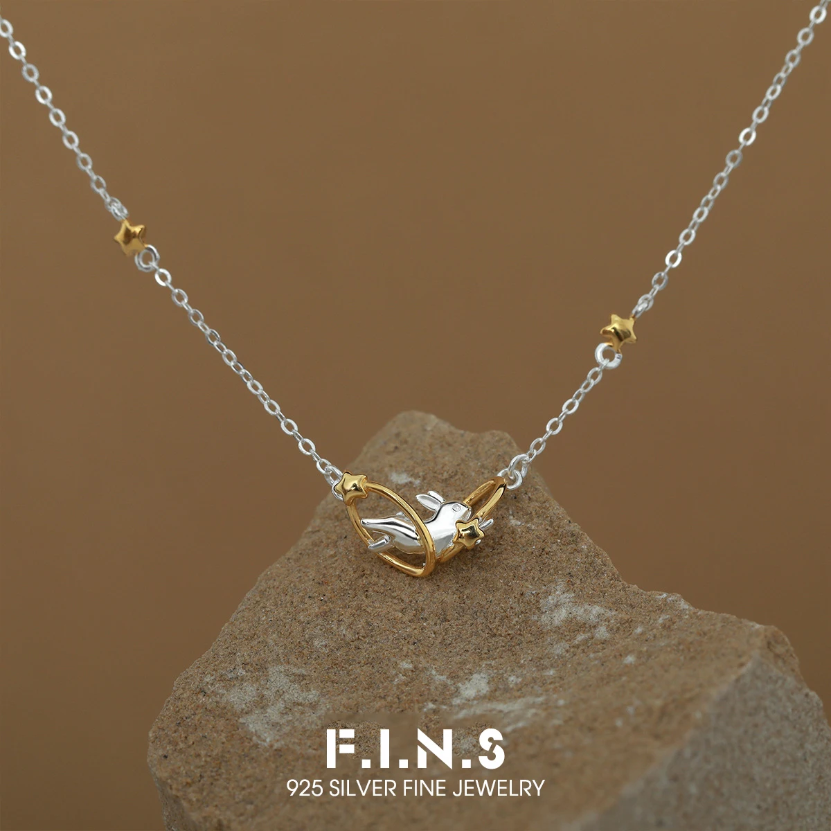 

F.I.N.S Original S925 Sterling Silver Rabbit Jumping Circle Necklace Childish Cute Cartoon Pendant Clavicle Chain Fine Jewel