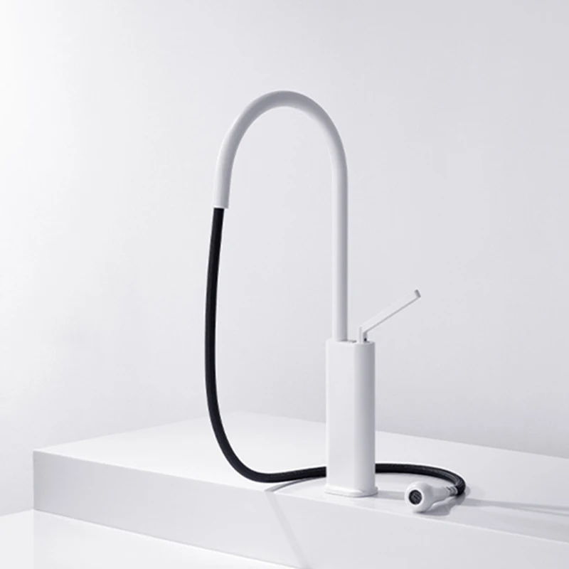 White/Black Pull-out Kitchen Sink Faucet Deck Mounted Hot Cold Water Mixer Tap 360 Rotation Stream Sprayer Head Kitchen Tap