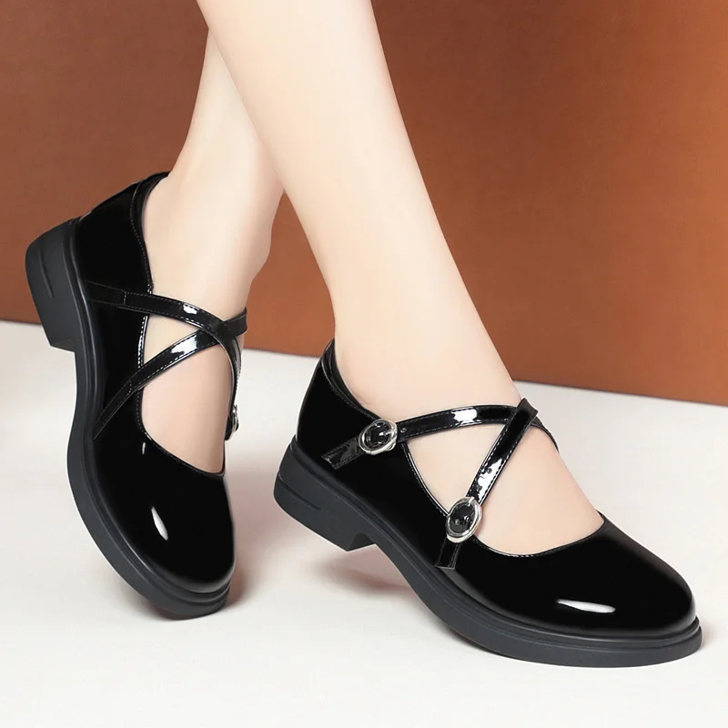 2024 Spring Versatile Breathable Women Mary Jane Shoes Low Heel Buckle Strap Round Toe Party Dance Soft Leather Single Shoes