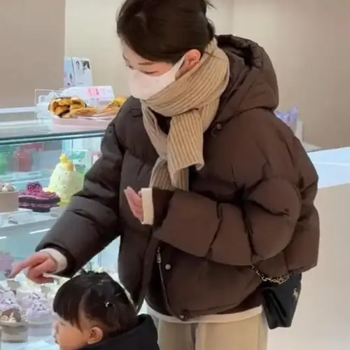 두꺼운 다운 자켓 여성용 후드 짧은 두꺼운 패딩 후드 여성용 다운 자켓 패딩 코트 자켓 코트 자켓 코트 