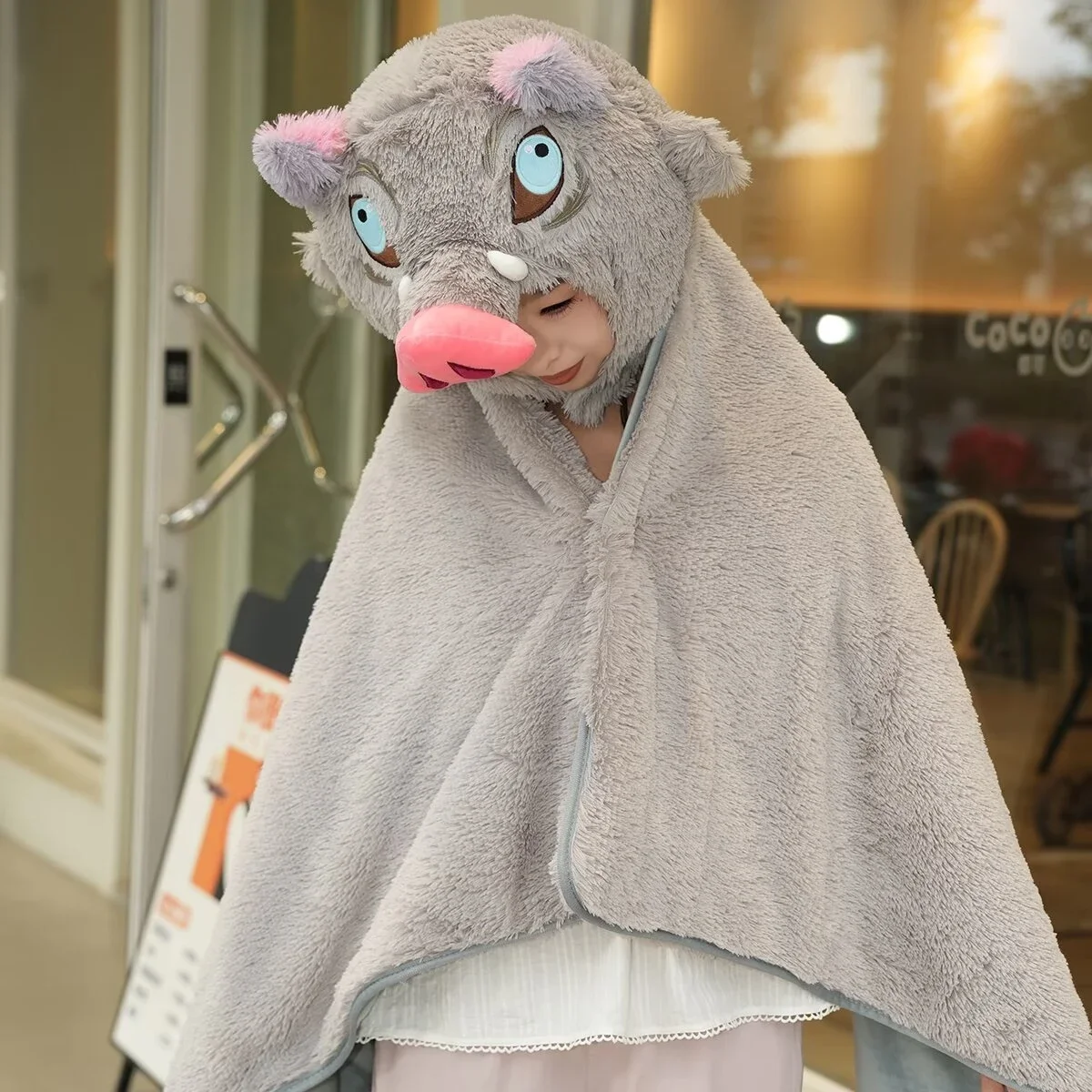 

Demon Slayer Wild Boar Blanket With Hat Hashibira Inosuke Hooded Cloak Japanese Style Cosplay Prop Warm Thickened Nap Cloak Gift