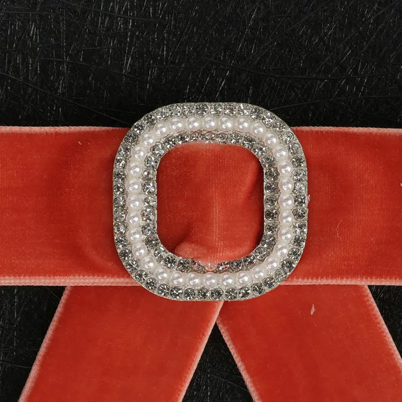 Vintage Fliege Samt Damen Perle Strass Quaste Brosche Chic Mädchen Eleganter Schmuck Weiße Hemden Kragen Pin Mädchen Krawatte Geschenk – Detail 2