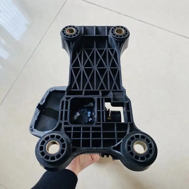 

Автозапчасти: Высококачественный рычаг переключения передач для Lifan Foison Truck Mini van M1703100