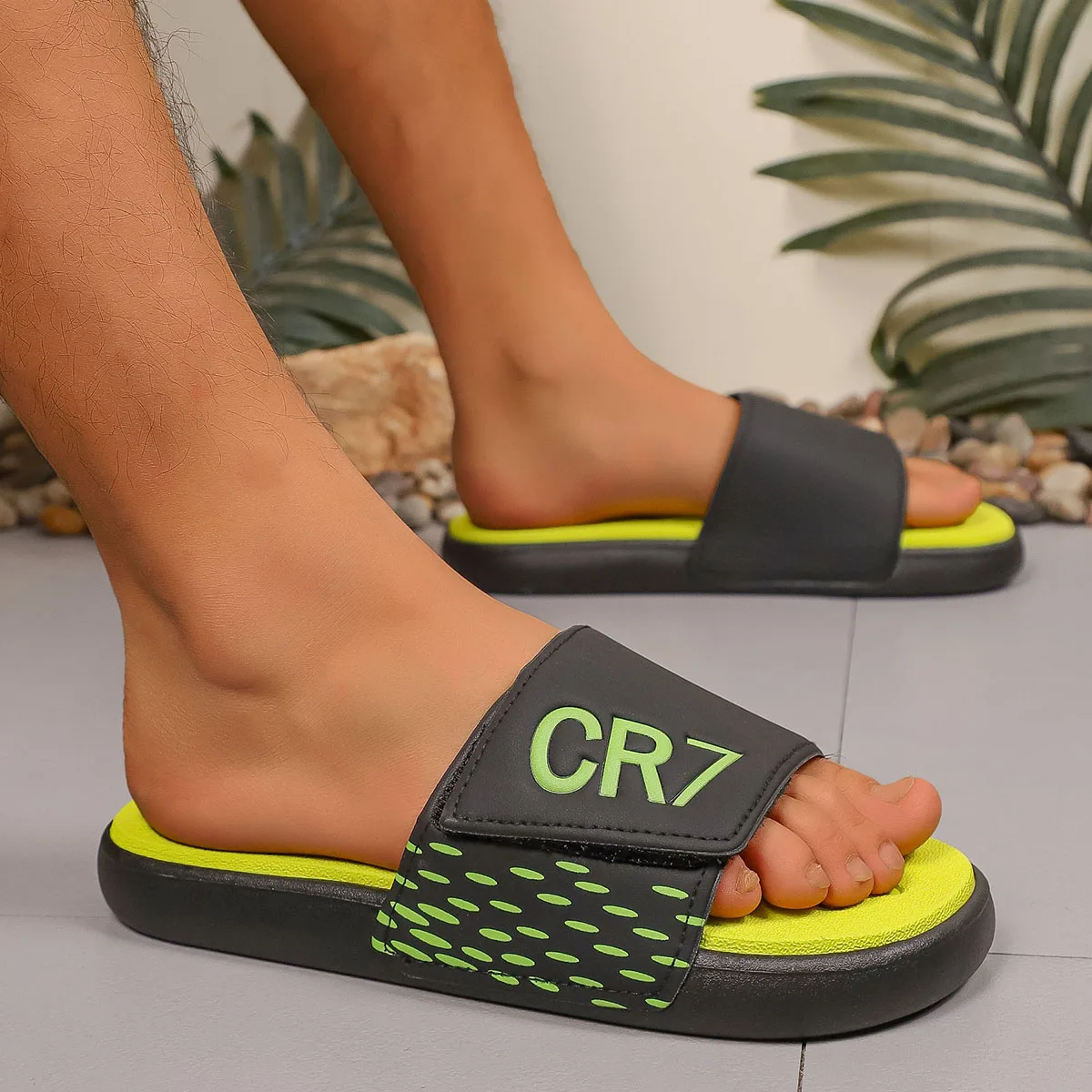 

Men Slippers Indoor Bath Luxury Non-slip Leisure Flip Flops Outdoor Casual Beach Home Sandals Light EVA Slides Unisex Platform